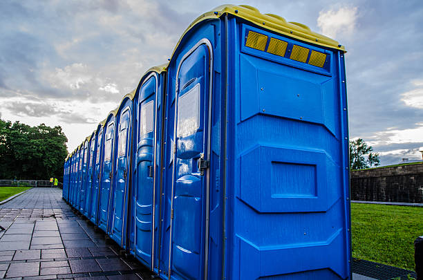 Best Luxury portable toilet rental  in Somerton, AZ